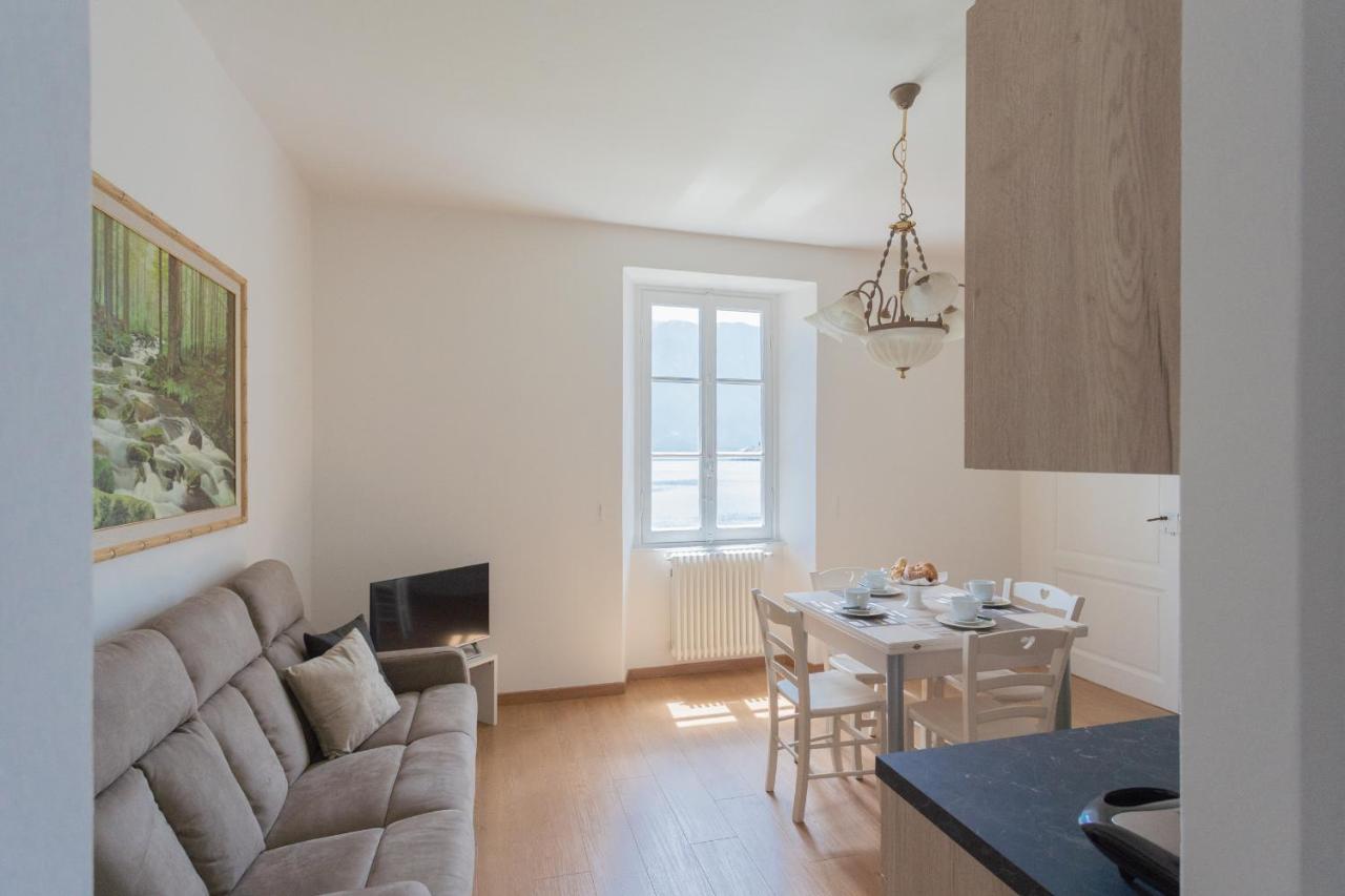 Tina'S Window On Lake Como By Rent All Como Mezzegra Exterior foto